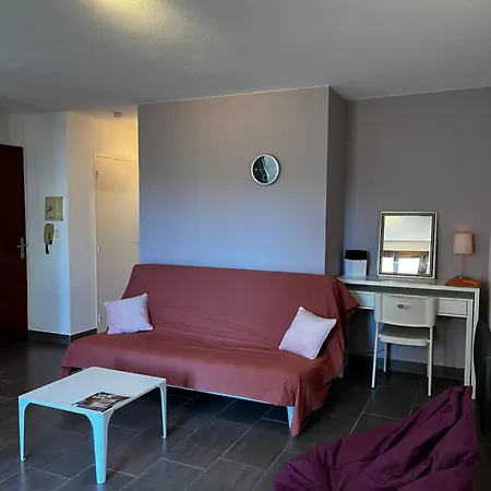T2 + A - 4 Couchages, Terrasse, A 100 M De La